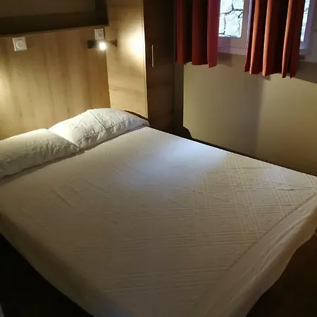 مكان تخييم Fossa Lupara سيستري ليفانتي