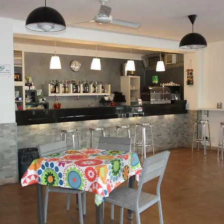 Fossa Lupara مكان تخييم *